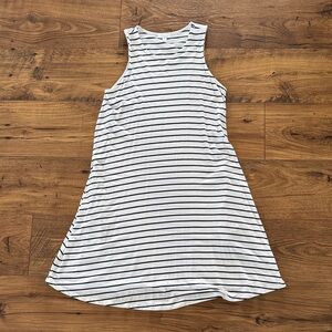 Women’s Abound white and navy striped easy dress, size medium